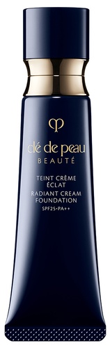 Clé de Peau Beauté Radiant Cream Foundation WB40