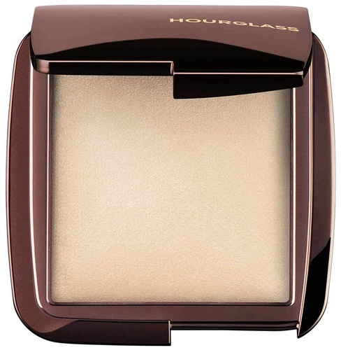 Hourglass Ambient™ Lighting Finishing Powder lumière diffusée