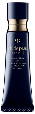 Clé de Peau Beauté Radiant Cream Foundation O70