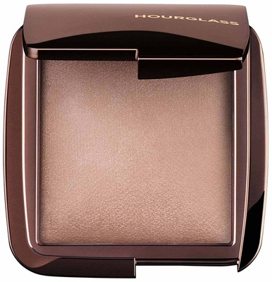 Hourglass Ambient™ Lighting Finishing Powder lumière diffusée